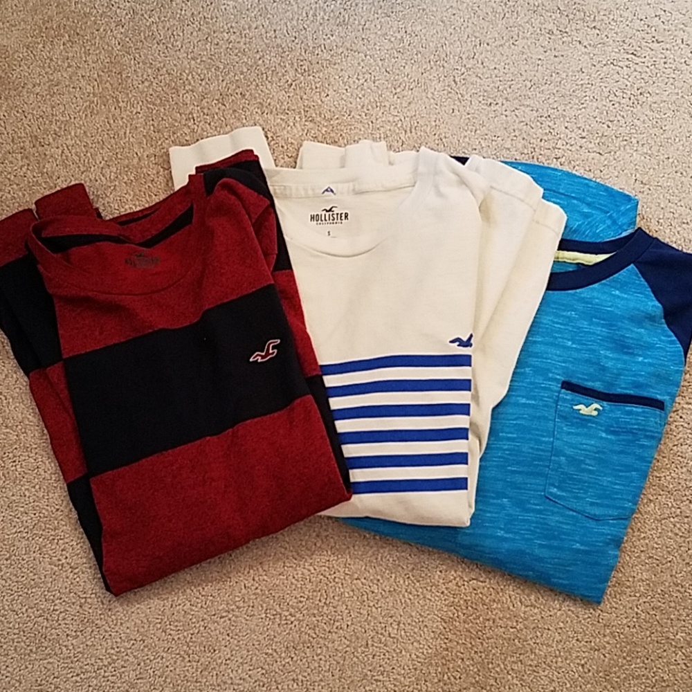 Lot of 3 Hollister small long sleeve shirts